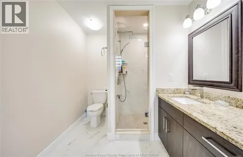 1649 Barkley Avenue Windsor ON N8P 0E8