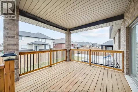 1649 Barkley Avenue Windsor ON N8P 0E8