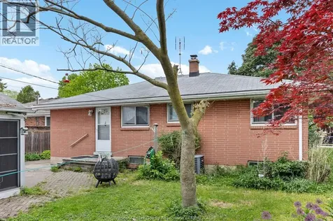 885 Isack Drive Windsor ON N8S 3W6