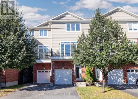 1512 Clementine Boulevard Ottawa ON K1H 8E9