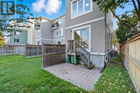 1512 Clementine Boulevard Ottawa ON K1H 8E9