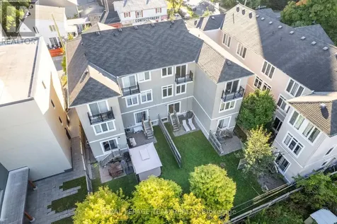 1512 Clementine Boulevard Ottawa ON K1H 8E9