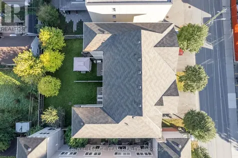 1512 Clementine Boulevard Ottawa ON K1H 8E9