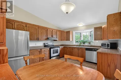 9 Mac Storey Street Ottawa ON K0A 2Z0