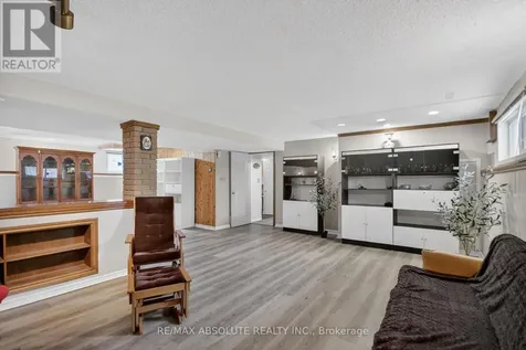 9 Mac Storey Street Ottawa ON K0A 2Z0