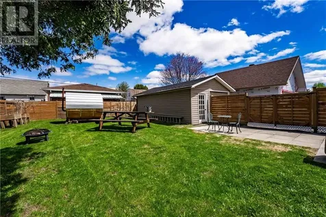 1082 Mcallister Avenue Sudbury ON P3A 2Y8