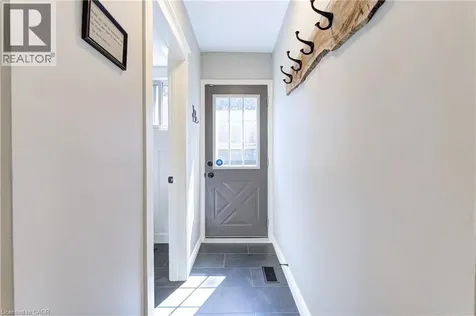 418 Southland Crescent Oakville ON L6L 3N8