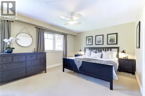 418 Southland Crescent Oakville ON L6L 3N8