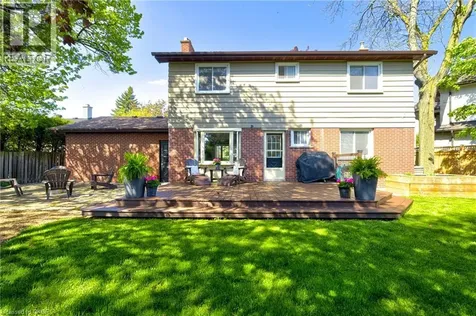 418 Southland Crescent Oakville ON L6L 3N8