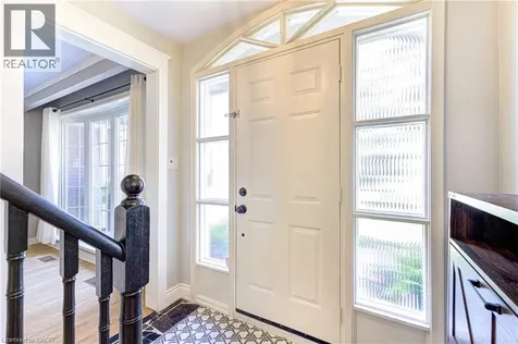 418 Southland Crescent Oakville ON L6L 3N8