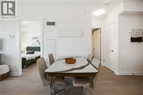 2212 Lake Shore Boulevard West Etobicoke ON M8V 0C2