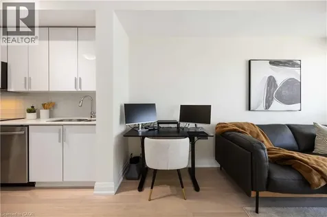 2212 Lake Shore Boulevard West Etobicoke ON M8V 0C2
