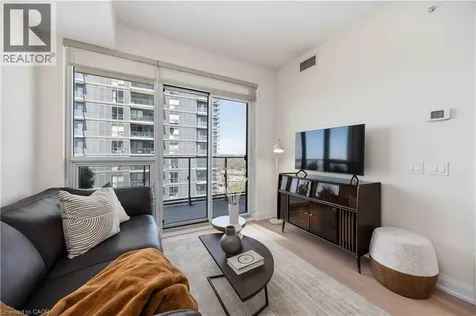 2212 Lake Shore Boulevard West Etobicoke ON M8V 0C2