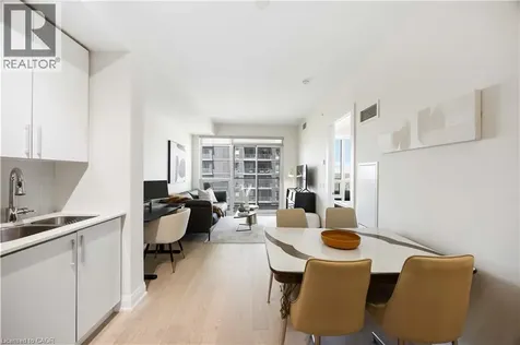 2212 Lake Shore Boulevard West Etobicoke ON M8V 0C2