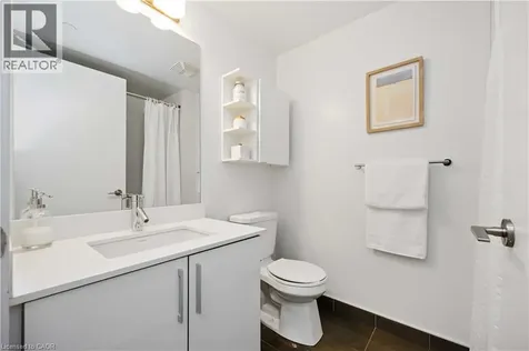 2212 Lake Shore Boulevard West Etobicoke ON M8V 0C2