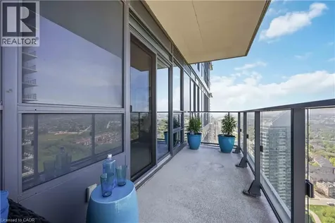 2212 Lake Shore Boulevard West Etobicoke ON M8V 0C2