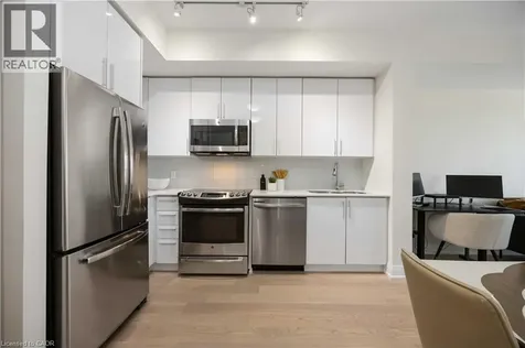 2212 Lake Shore Boulevard West Etobicoke ON M8V 0C2