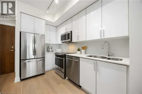 2212 Lake Shore Boulevard West Etobicoke ON M8V 0C2
