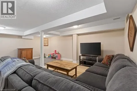 100 Beddoe Drive Hamilton ON L8P 4Z2