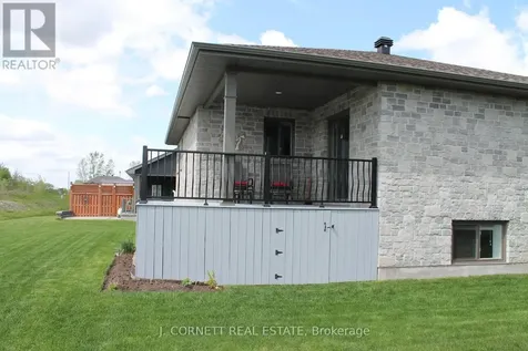 2140 Burke Avenue East Cornwall ON K6H 5B4