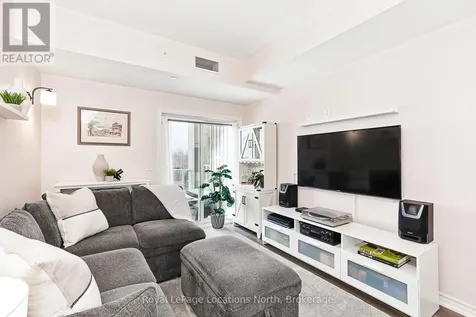 5 Spooner Crescent Collingwood ON L9Y 1T3