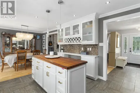425 Chelsea Crescent Thunder Bay ON P7B 5P8