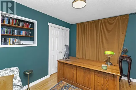 425 Chelsea Crescent Thunder Bay ON P7B 5P8