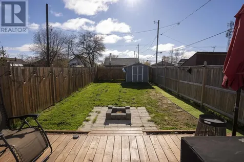 1946 Home Avenue Thunder Bay ON P7E 3C4