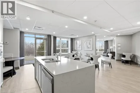 125 Shoreview Place Stoney Creek ON L8E 0K3