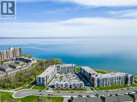125 Shoreview Place Stoney Creek ON L8E 0K3