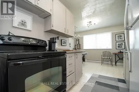 13 Coyle Crescent Selwyn ON K0L 2H0