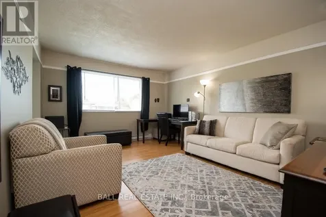 13 Coyle Crescent Selwyn ON K0L 2H0
