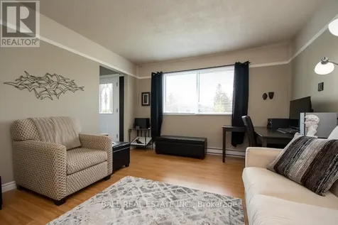 13 Coyle Crescent Selwyn ON K0L 2H0