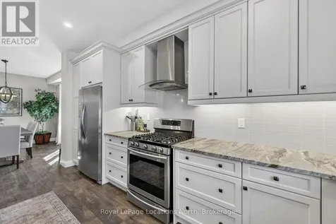 205 Yellow Birch Crescent Blue Mountains ON L9Y 0Z3
