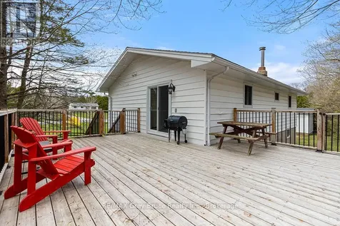 46 Maple Golf Crescent Northern Bruce Peninsula ON N0H 2R0