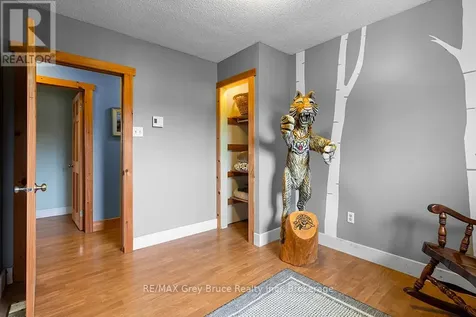 46 Maple Golf Crescent Northern Bruce Peninsula ON N0H 2R0