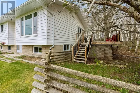 46 Maple Golf Crescent Northern Bruce Peninsula ON N0H 2R0