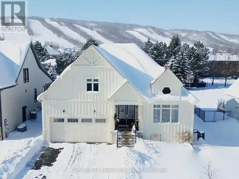 108 Creekwood Court Blue Mountains ON L9Y 0V1