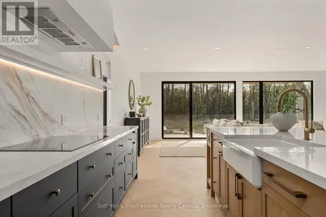 120 Mimi Crescent Meaford ON N0H 1B0