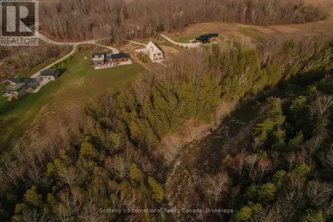 120 Mimi Crescent Meaford ON N0H 1B0
