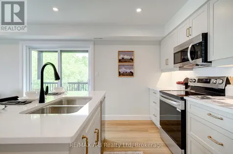 428 Queen Street West St. Marys ON N4X 0C8