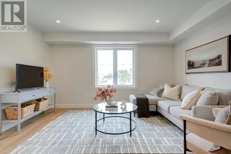 428 Queen Street West St. Marys ON N4X 0C8