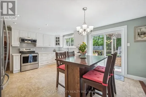 70 Peachtree Crescent Cambridge ON N1S 4W3