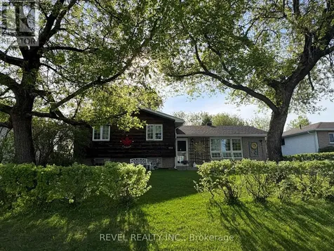 452 Eleventh Avenue Cochrane ON P0L 1C0