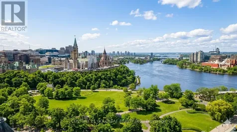 13 Murray Street Ottawa ON K1N 9M5
