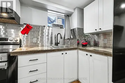 1307 Vancouver Avenue Ottawa ON K1V 6T8