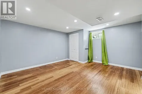 1307 Vancouver Avenue Ottawa ON K1V 6T8