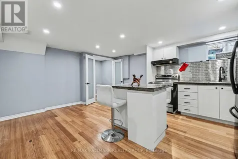 1307 Vancouver Avenue Ottawa ON K1V 6T8