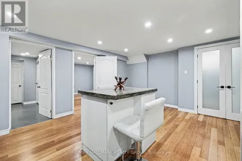 1307 Vancouver Avenue Ottawa ON K1V 6T8