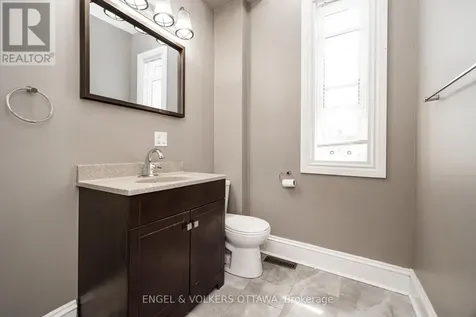 84 Second Avenue Ottawa ON K1S 2H5